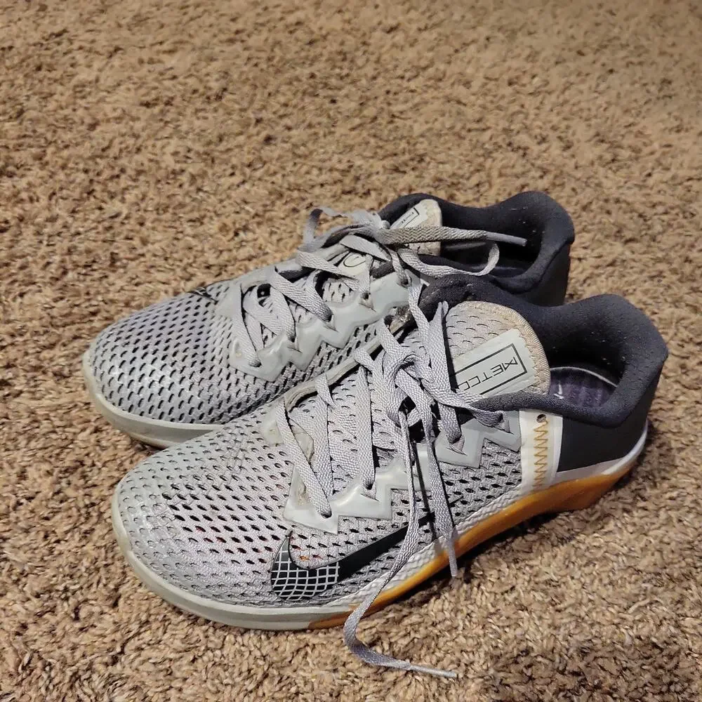 Nike Free Metcon 6 Men's Size 7 Grey CrossFit Workout Athletic Shoes Sneakers